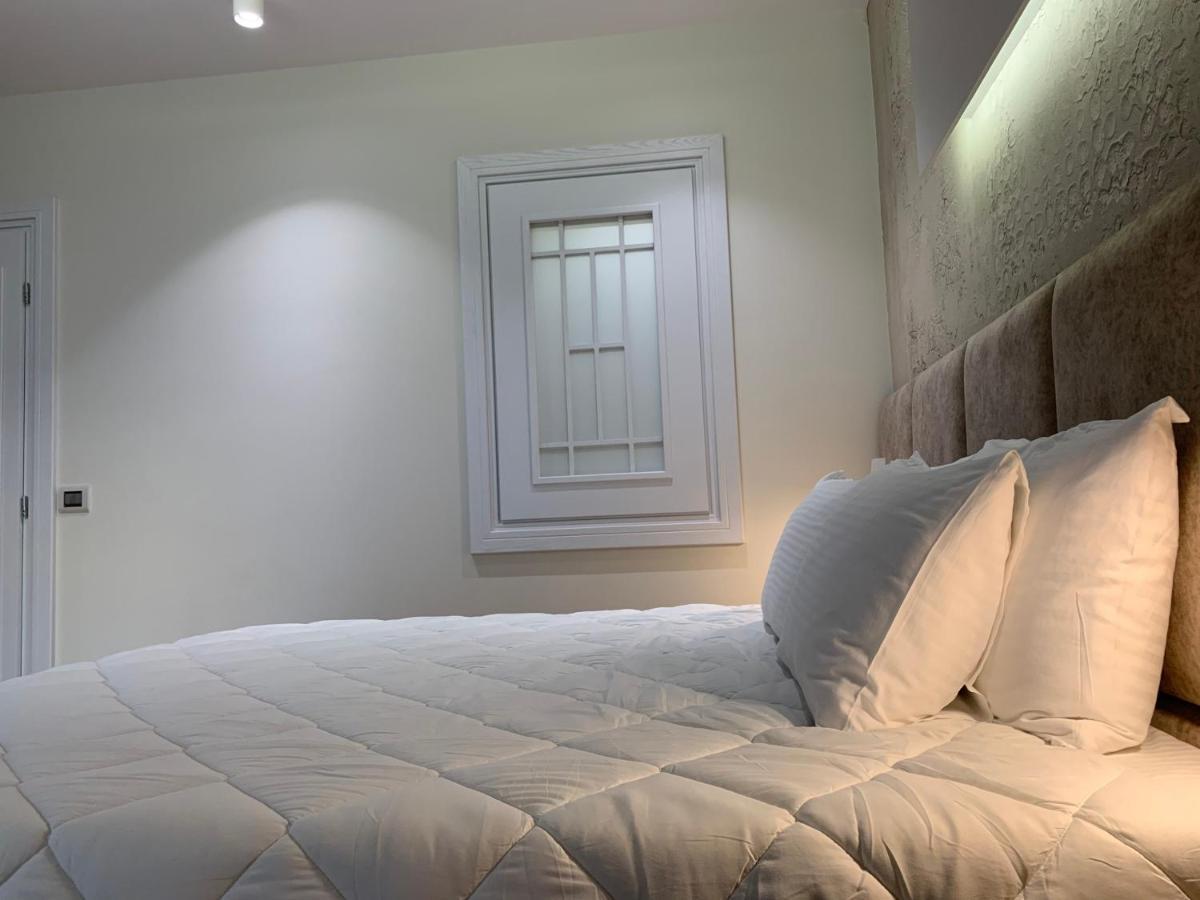 Marina Premium Hotel & Apartment Влёра Экстерьер фото