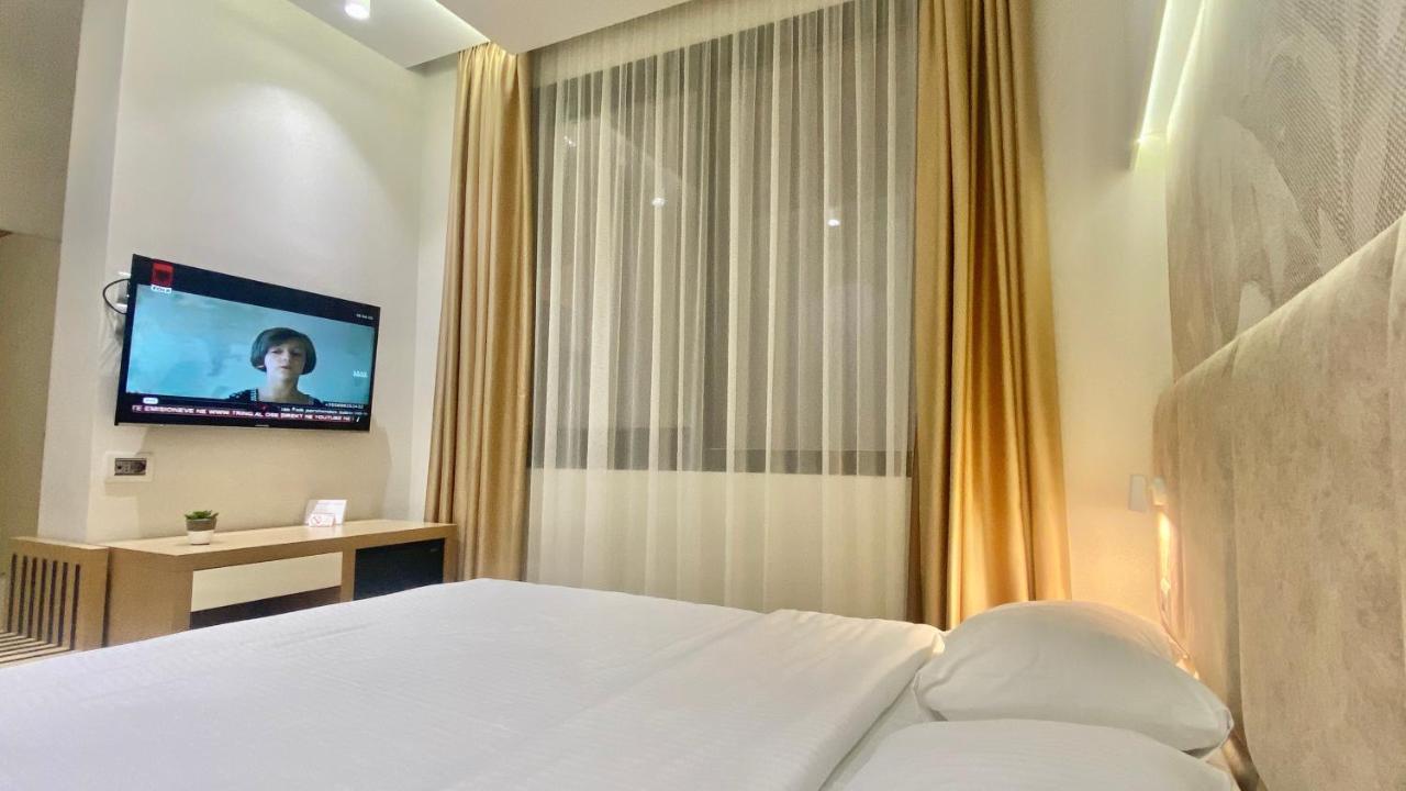 Marina Premium Hotel & Apartment Влёра Экстерьер фото