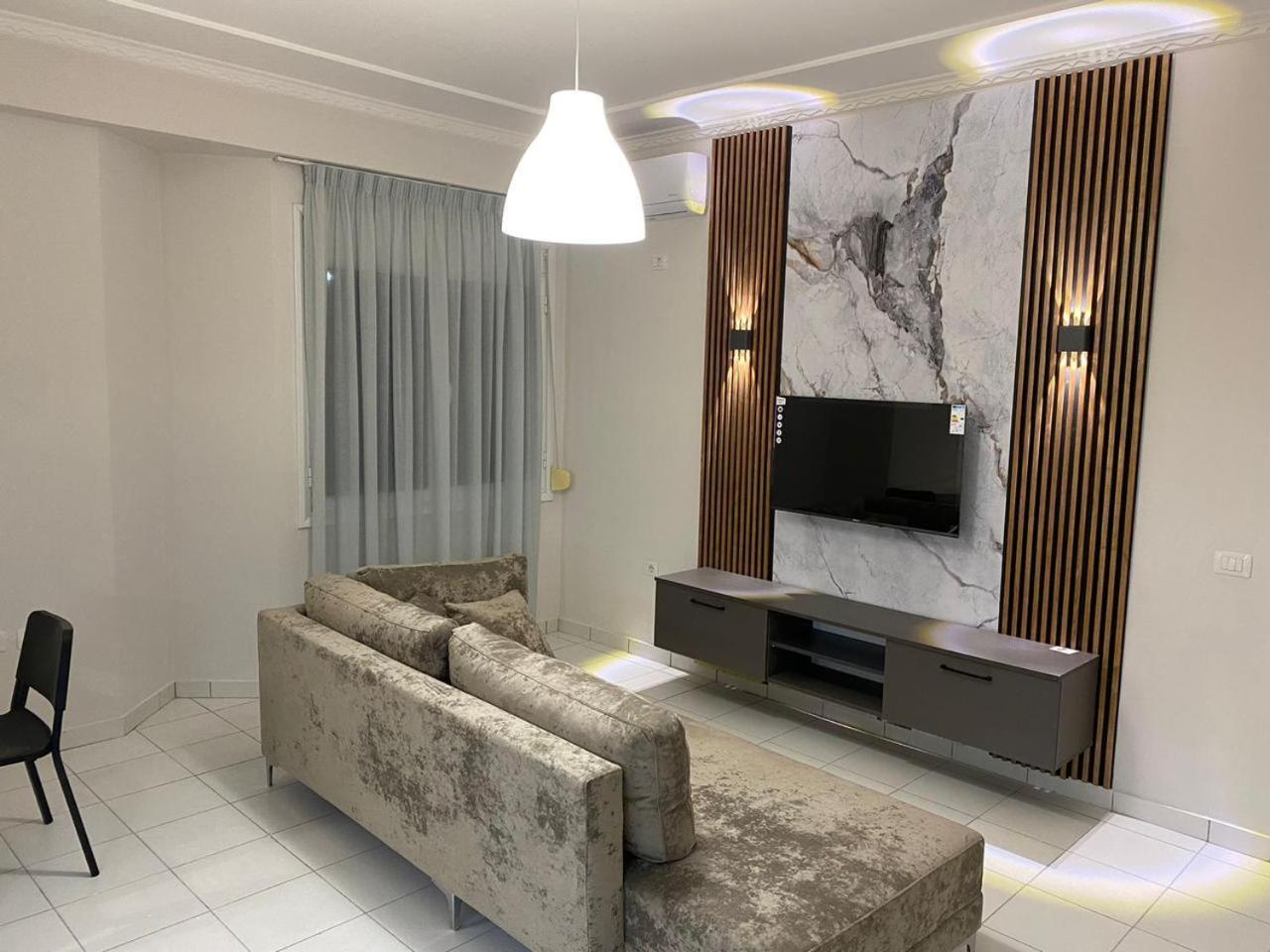 Marina Premium Hotel & Apartment Влёра Экстерьер фото